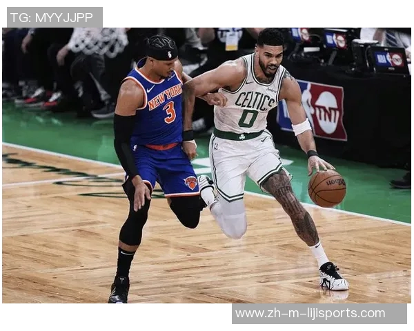 普理查德和怀特联手发威绿军在塔图姆缺阵情况下逆转战胜开拓者